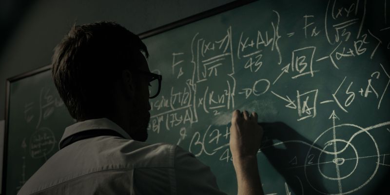 The rhytm beneath the noise